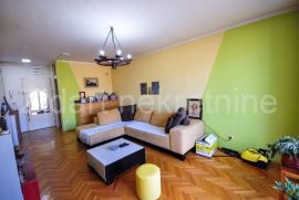 Bežanijska kosa, Peđe Milosavljevića, 83m2, 5.0, retko u ponudi, Novi Beograd, Appartment