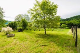 GORSKI KOTAR, BROD NA KUPI - Građevinsko zemljište sa voćnjakom uz rijeku, Delnice, Land