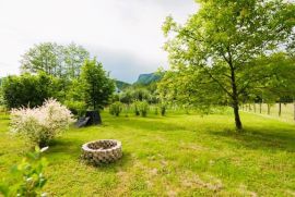 GORSKI KOTAR, BROD NA KUPI - Građevinsko zemljište sa voćnjakom uz rijeku, Delnice, Земля