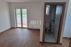 Banjole - Stan 123m2, 3 sobe, 1.kat. zajednički bazen, Medulin, Appartement