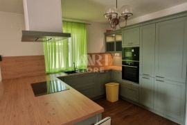 Banjole - Stan 129m2, garaža, zajednički bazen, Medulin, Apartamento