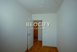 Novi Sad, Grbavica, Bulevar Cara Lazara, 2.5, 63m2, Novi Sad - grad, Flat