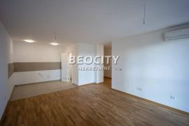 Novi Sad, Grbavica, Bulevar Cara Lazara, 5.0, 105m2, Novi Sad - grad, Wohnung