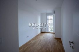 Novi Sad, Grbavica, Bulevar Cara Lazara, 5.0, 105m2, Novi Sad - grad, Wohnung