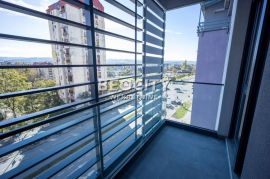 Novi Sad, Grbavica, Bulevar Cara Lazara, 5.0, 105m2, Novi Sad - grad, Apartamento