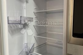 NOVA CIJENA: Potpuno obnovljeni stan od 34 m2 na odličnoj lokaciji u, Varaždin, Διαμέρισμα