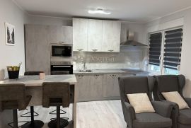 NOVA CIJENA: Potpuno obnovljeni stan od 34 m2 na odličnoj lokaciji u, Varaždin, Kвартира
