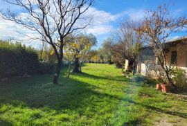 ISTRA, KANFANAR - Samostojeća kuća na prostranoj okućnici, Kanfanar, House