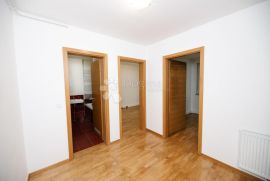 STAMBENI / POSLOVNI PROSTOR! LANIŠTE!, Novi Zagreb - Zapad, Appartement