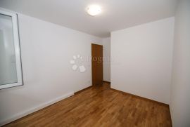 STAMBENI / POSLOVNI PROSTOR! LANIŠTE!, Novi Zagreb - Zapad, Apartamento