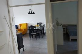 OTOK KRK, OMIŠALJ, kompletno uređen trosobni stan, Omišalj, Appartement