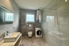 NOVOGRADNJA Crikvenica 76m2, Crikvenica, Kвартира