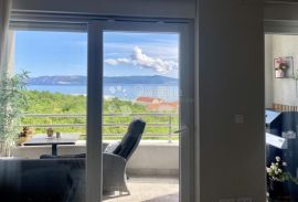 CRIKVENICA APARTMAN 106m2 SA POGLEDOM NA MORE, Crikvenica, Stan