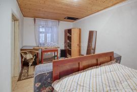 Kuća za renovaciju u Istri, Pavićini, Marčana, House