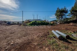 Građevinsko zemljište industrijska zona  6963 m2, Pula,Štinjan, Pula, Terrain