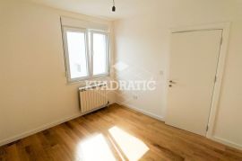 Lux Stan Vukov Spomenik, 4.0, Cg, 86m2, Bez provizije, Zvezdara, Appartement