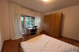 ETAŽA KUĆE SA GARAŽOM - 80.61m2 - 2s+db, Rijeka, Daire