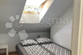 Dvoetažni stan u centru Zagreba, Donji Grad, Apartamento