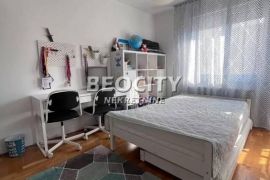 Novi Sad, Petrovaradin, Senoina, 3.0, 74m2, Novi Sad - grad, Wohnung