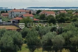 Istra, Vodnjan - prekrasni trosobni stan s pogledom na more i Brijune, NKP 50.40 m2, Vodnjan, Appartement