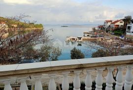 DUGI OTOK, ZAGLAV - Predivna apartmanska kuća 1. red od mora, Sali, Σπίτι