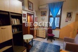 Novi Sad, Petrovaradin, Štrosmajerova, 2.0, 81m2, Novi Sad - grad, Apartamento