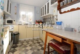 Rakovica, Centar, Stevana Lukovića, 2.5, 69m2, Rakovica, Flat