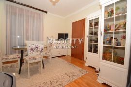 Zvezdara, Đeram pijaca, Djevdjelijska , 5.0, 150m2, Zvezdara, Apartamento