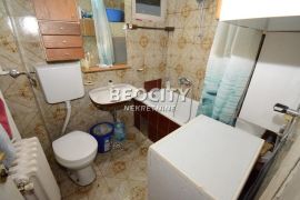 Voždovac, Banjica, Crnotravska, 3.0, 76m2, Voždovac, Appartment