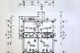 Gornji Zamet, samostojeća kuća sa dva stana, Rijeka, Casa