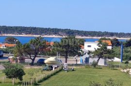 OTOK RAB, BANJOL- zemljište 200 metara od mora za izgradnju kuće, Rab, Land