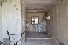 POSLOVNI PROSTOR - PLANO TROGIR, Trogir - Okolica, Gewerbeimmobilie