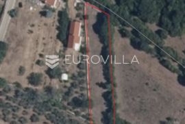 Istra, Rakalj - građevinsko zemljište na mirnoj lokaciji 1336 m2, Marčana, Terrain