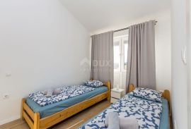 OTOK KRK, ČIŽIĆI - Apartman s pogledom na more, Dobrinj, Wohnung