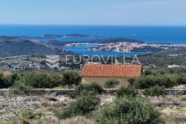 Rogoznica - poljoprivredno zemljište s panoramskim pogledom, Rogoznica, Zemljište