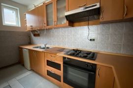 STAN, PRODAJA, ZAGREB, KUSTOŠIJA, 126 m2, 5-soban, Črnomerec, Apartamento