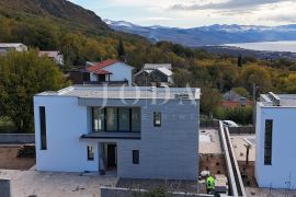 Bribir moderna villa s bazenom i pogledom na more, Vinodolska Općina, House