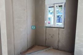 VODICE, novo, dvoetažni stan, dvorište, mirna lokacija, S1, Vodice, Apartamento