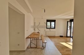 ZAGREB - REMETINEC - 2500EUR/m2 - NOVO - 4S STAN SA VRTOM!, Novi Zagreb - Zapad, Appartement