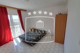 Vir - Restoran + stambeni objekt 361m2! Novo u ponudi! 399000€, Vir, Kuća