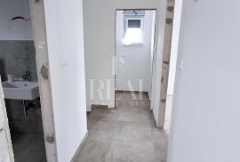 Vodnjan moderna  kuća 125m2 sa pogledom na more !, Vodnjan, House