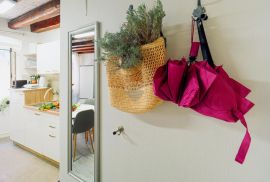 Rovinj,savršeni renovirani studio,1kat,100m od glavnog gradskog trga i mora, Rovinj, Appartement