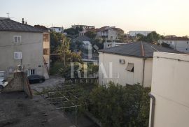 Prava prilika, trosobni stan u Solinu predio Japirko!!!, Solin, Apartamento