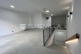 Zagreb, Trešnjevka, NOVOGRADNJA, poslovni prostor NKP 151,83 m2, 2 parkirna mjesta, Zagreb, Propiedad comercial