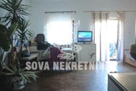 Kuća u Sivcu, novija, spratna sa podrumom ID#1394, Kula, Haus