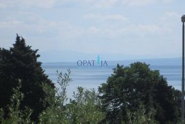 Opatija, Medveja, lijepa starina s velikom okućnicom, Opatija, Maison