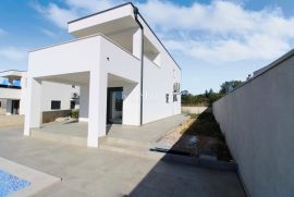 Vodnjan, Istra- moderna vila 114m2 s bazenom, Vodnjan, Дом