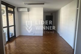 3.0 stan Bul.Zorana Đinđića renoviran ID#4554, Novi Beograd, Flat