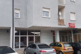 Titulo, Banja Luka, Propriedade comercial