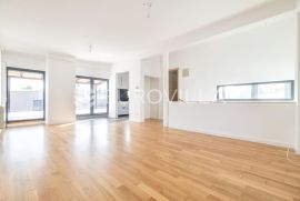 Eksluzivno, Remete, Gospočak, četverosoban penthouse  s ostavom i 2 PM NKP 135 m2, Zagreb, Appartement